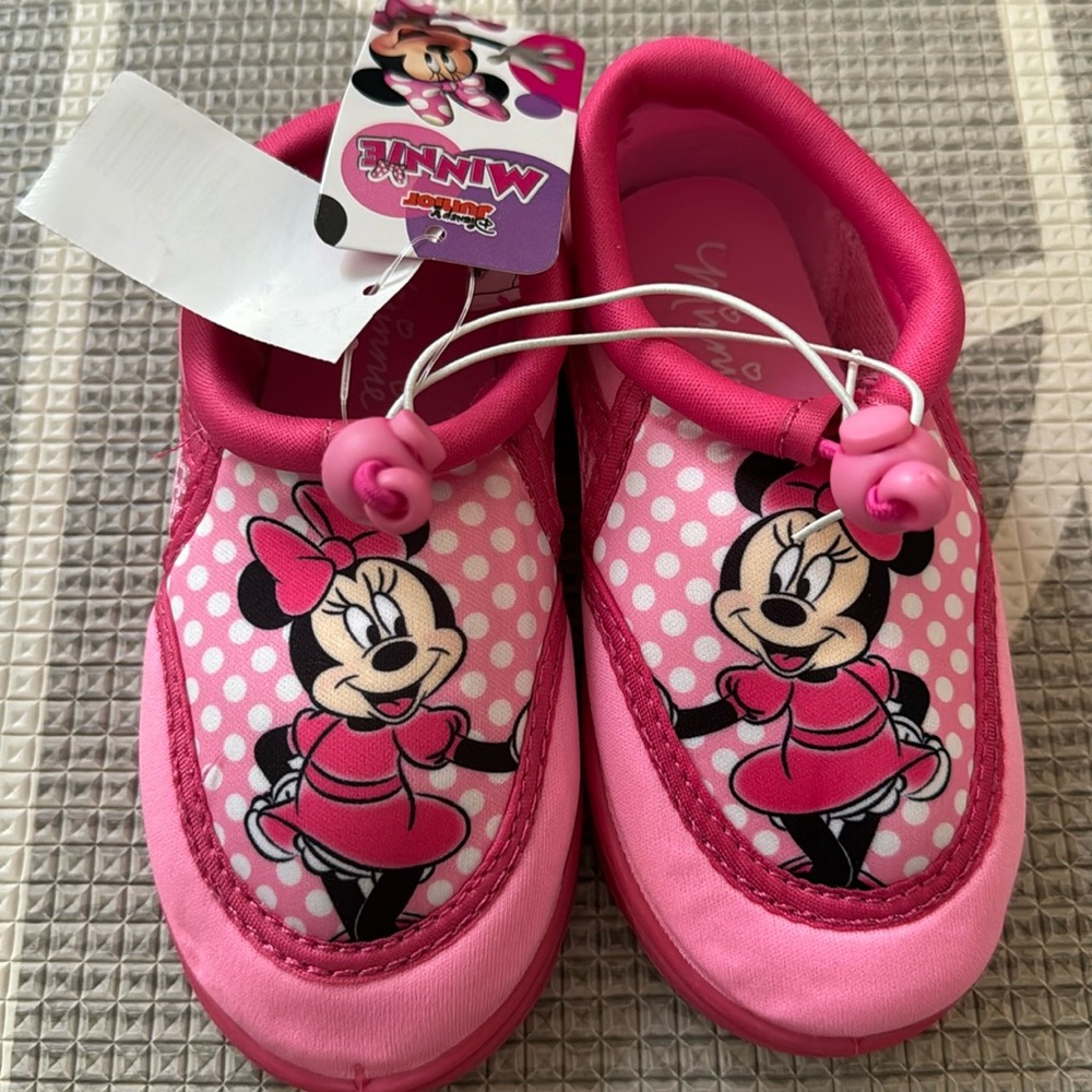 Minnie Mouse Water Shoes (Toddler 7/8)